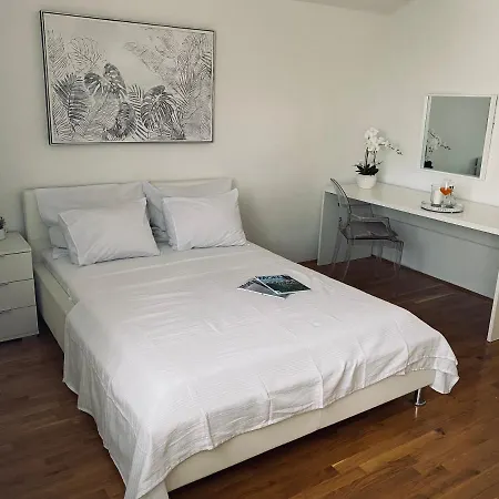 Apartment Zara Zadar
